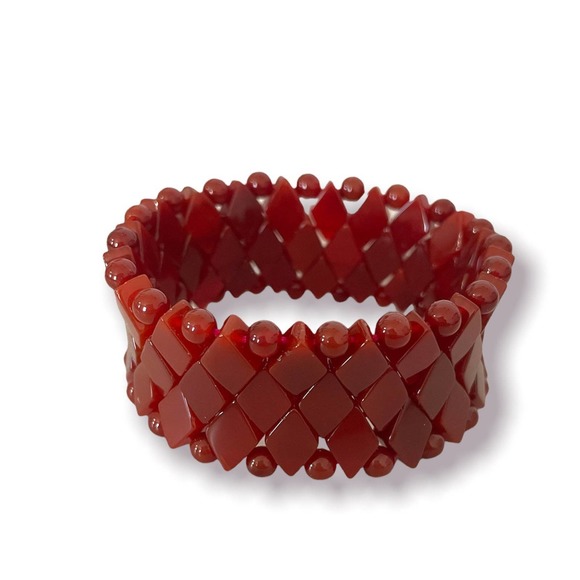 Vintage red stretch bead bracelet diamond pattern with round bead accents - Picture 2 of 9